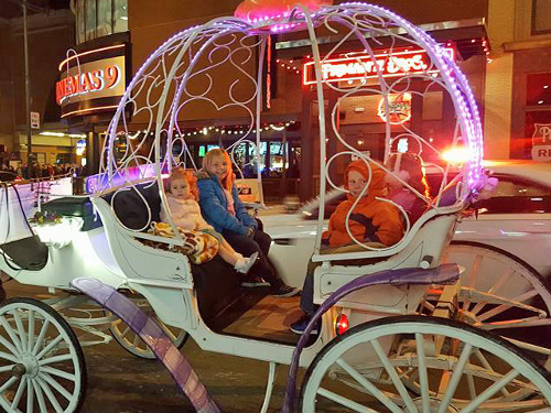 Horse drawn Carriage Rides downtown